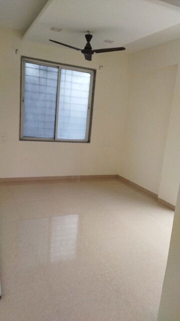 Room in 2.5 BHK Apartment at BU Bhandari Edenn Towers, Wakad – for Sale
