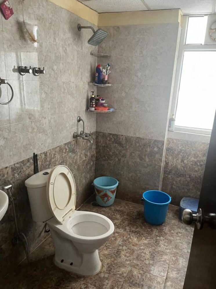 Bathroom, galaxy-north-avenue Studio 905 Sq.Ft. Apartment In Gaur City 1 Greater Noida 9935690
