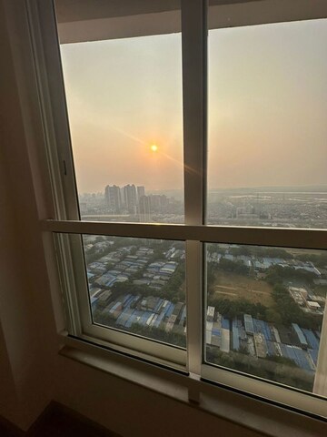  2 BHK Apartment at Kalpataru Radiance, Goregaon West – for Rent