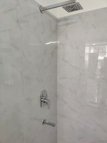 Master Bedroom in 1 BHK Builder Floor at Silver Leaf Society, Sector 55 – for Rent