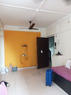 Furnished Amenities in 1 BHK Apartment at Sai Baba Complex Goregaon, Goregaon East – for Rent