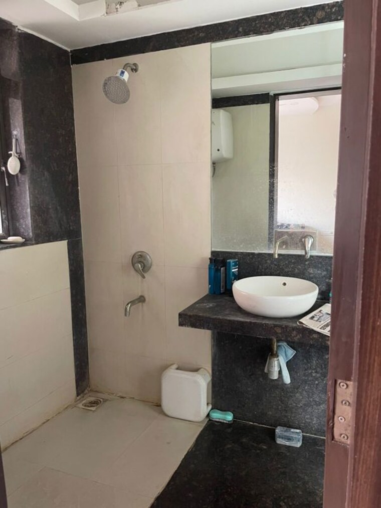 Bathroom, konark-krish-2 3 Bedroom 1600 Sq.Ft. Apartment In Keshav Nagar Pune 9935858