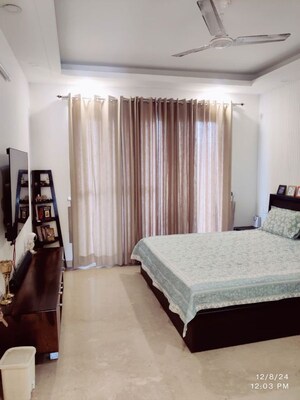 Living Room in 1 BHK Builder Floor at Sector 31 – for Rent