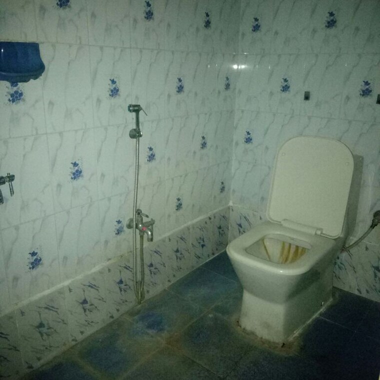Bathroom, tarnaka 3 Bedroom 1538 Sq.Ft. Builder Floor In Tarnaka Hyderabad 9936456