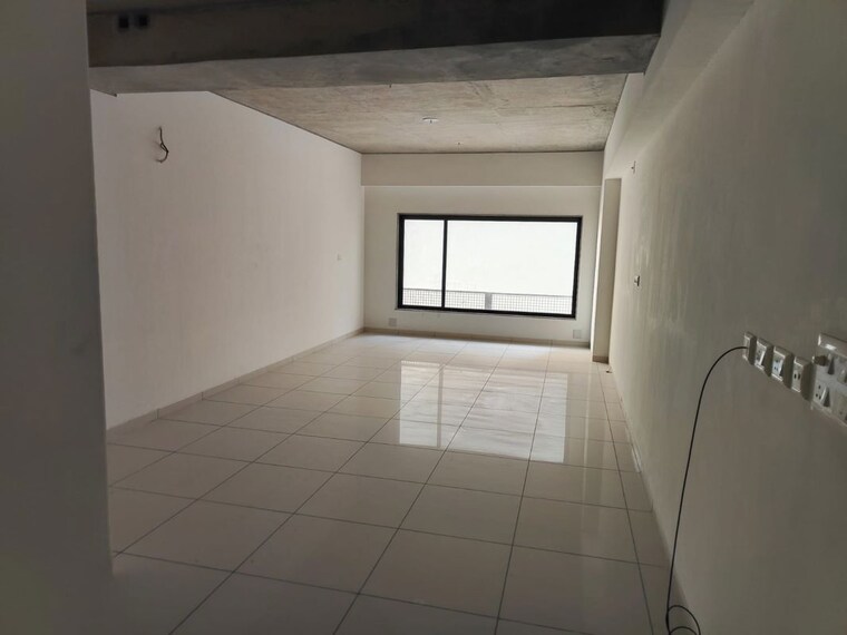 undefined, sun-westbank Commercial Office Space 720 Sq.Ft. In Navrangpura Ahmedabad 9936490