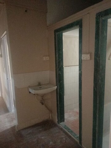 Bathroom in 1 BHK Apartment at Kurla West – for Rent