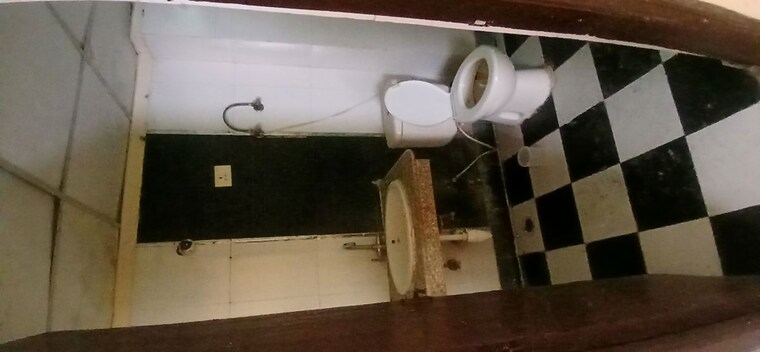 Master Bedroom, meenal-balmukund-residency 3 Bedroom 1345 Sq.Ft. Apartment In Raj Nagar Extension Ghaziabad 9936766