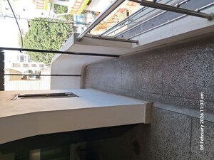 Balcony in 1 BHK Builder Floor at Rohini Sector 8 – for Rent