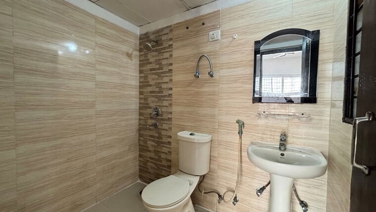 Bathroom, fusion-homes 3 Bedroom 1430 Sq.Ft. Apartment In Tech Zone 4 Greater Noida Greater Noida 9936906