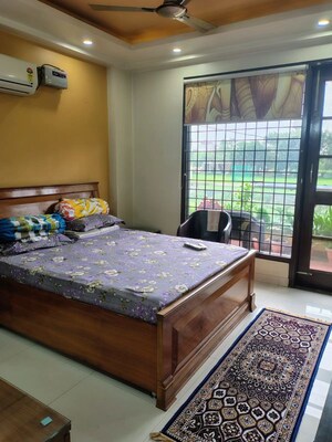 Bedroom in 3 BHK Builder Floor at Sushant Lok 3, Sector 57 – for Sale