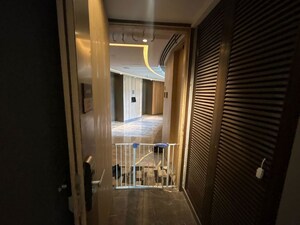 Bathroom in 4 BHK Apartment at Lodha Trump Tower, Worli – for Sale