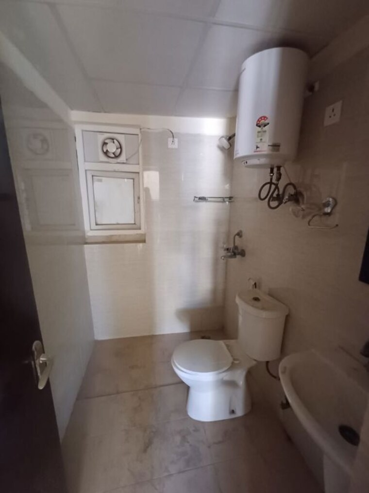Bathroom, nirala-greenshire 3 Bedroom 1280 Sq.Ft. Apartment In Sector 2 Greater Noida Greater Noida 9936971