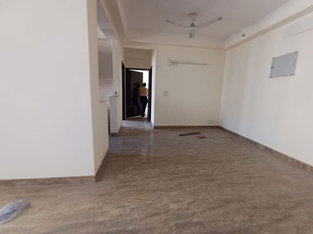 3 BHK + Study Room 1280 Sq.Ft. Apartment in Nirala Greenshire