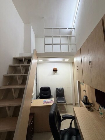 Furnished Amenities in  Office Space at Rustomjee Eaze Zone Mall, Malad West – for Rent