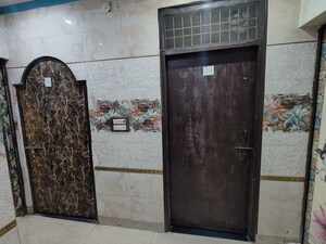 Furnished Amenities in 1.5 BHK Independent House at RWA Apartments Sector 26, Sector 26 – for Rent