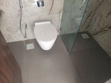Bathroom in 2.5 BHK Apartment at Pride Platinum I And J, Baner – for Sale