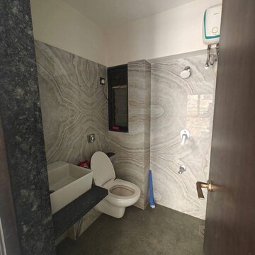 Bathroom in 1.5 BHK Apartment at Paradigm El Signora, Jogeshwari West – for Rent