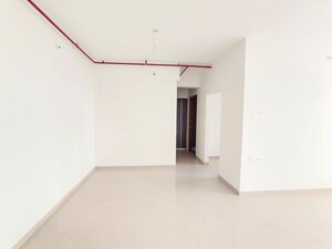Room in 2 BHK Apartment at Pallavi Chhaya CHS, Chembur – for Rent