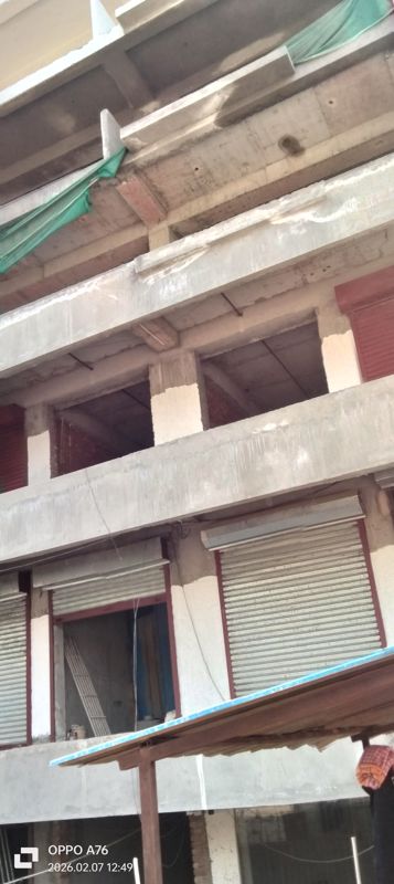 Retail Shop For Sale in ASR Central Avenue