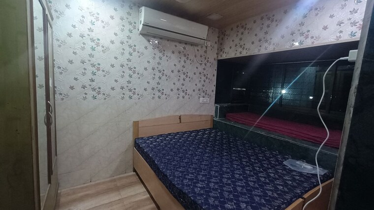 Room, sector 9 nerul 1.5 Bedroom 550 Sq.Ft. Apartment In Sector 9 Nerul Navi Mumbai 9937118