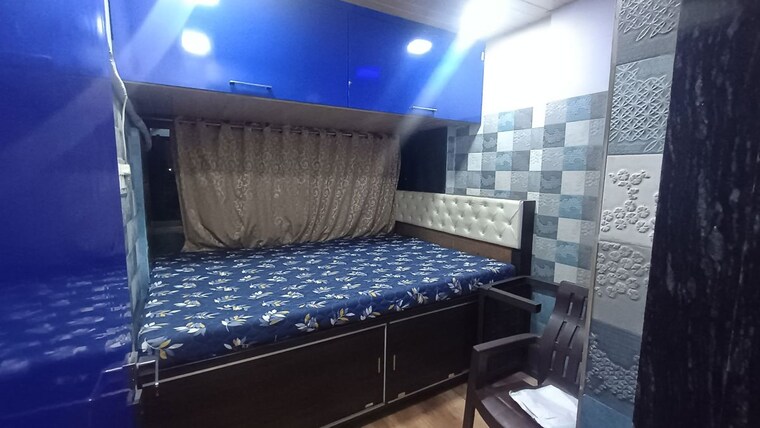 Room, sector 9 nerul 1.5 Bedroom 550 Sq.Ft. Apartment In Sector 9 Nerul Navi Mumbai 9937118