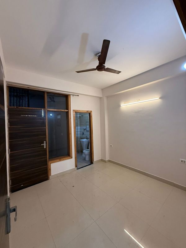 2.5 BHK + Pooja Room Independent House For Rent in Sector 71