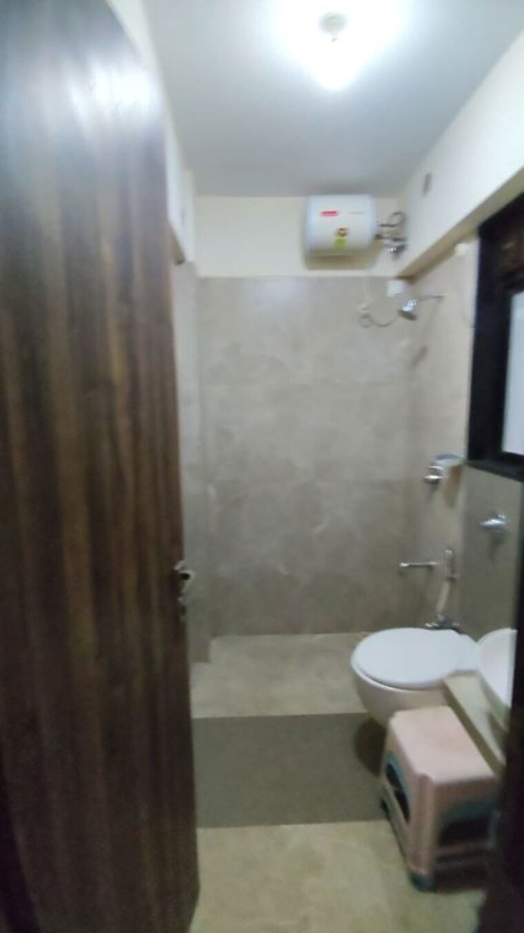 Bathroom, chandak-stella 2 Bedroom 650 Sq.Ft. Apartment In Goregaon West Mumbai 9937109