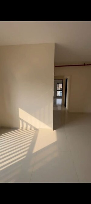 Room in 2 BHK Apartment at Chandak Stella, Goregaon West – for Rent