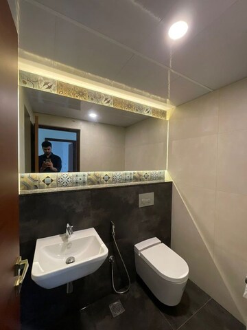 Furnished Amenities in 4 BHK Apartment at Epitome Elan, Jp Nagar Phase 8 – for Sale