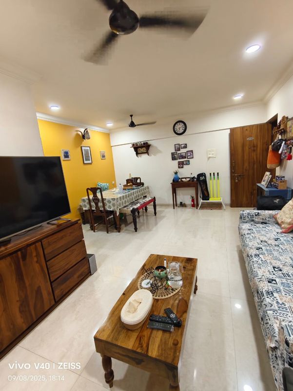 2 BHK Apartment For Rent in West End