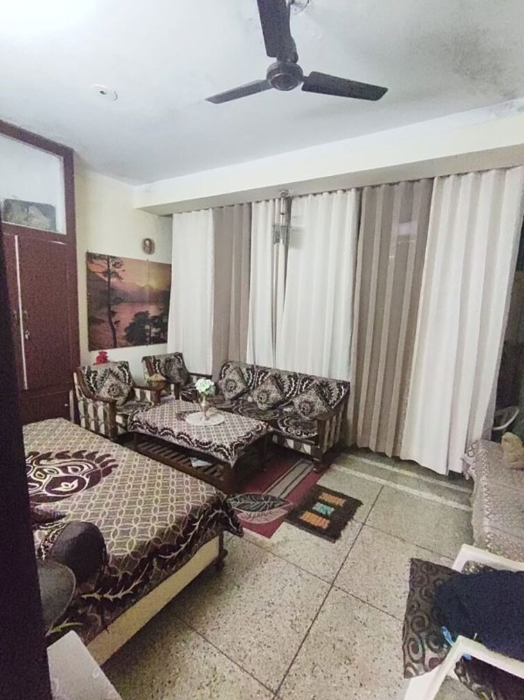 Living Room, tyagi road 2 Bedroom 1200 Sq.Ft. Builder Floor In Tyagi Road Dehradun 9937200