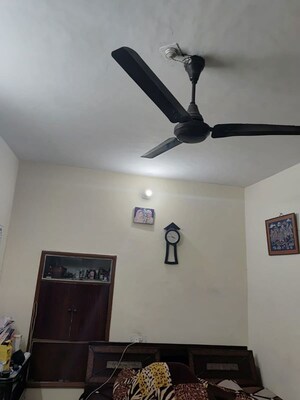 Furnished Amenities in 2 BHK Builder Floor at Tyagi Road – for Rent