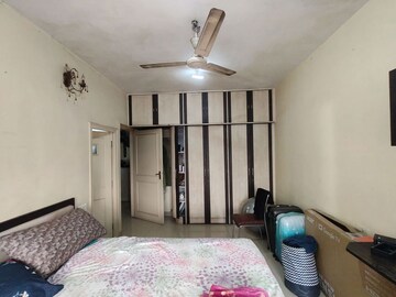 Bedroom in 2 BHK Apartment at Orchid Enclave Powai, Chandivali – for Rent