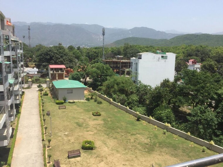 Master Bedroom, jakhan 3 Bedroom 1600 Sq.Ft. Apartment In Jakhan Dehradun 9937291