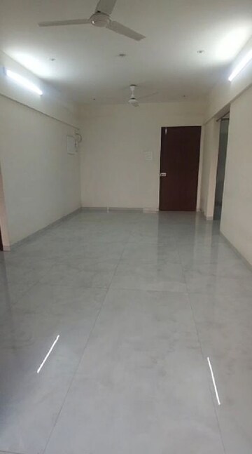 Living Room in 3 BHK Apartment at Geetanjali Heritage, Chembur – for Rent