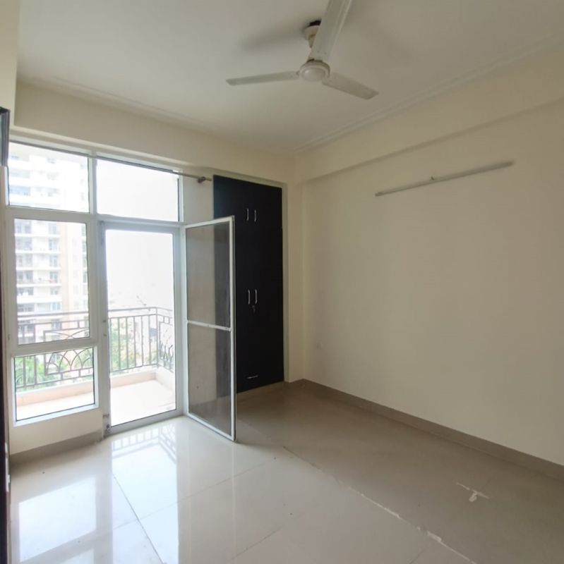 3 BHK + Pooja Room Apartment For Rent in Sector 74
