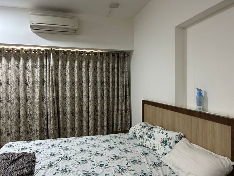 Bedroom, hiranandani-gardens 3 Bedroom 1100 Sq.Ft. Apartment In Powai Mumbai 9937391
