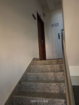3 BHK Builder Floor For Rent in Canal Road