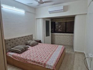 Bedroom in 2 BHK Apartment at Bandra West – for Rent