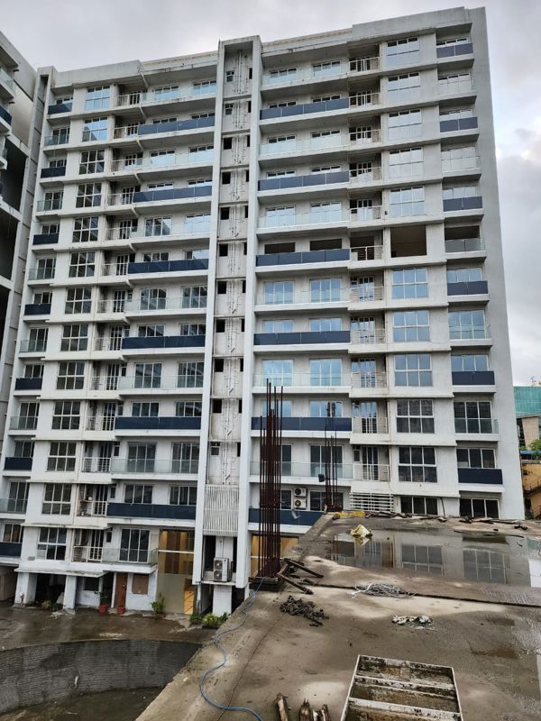 1 BHK + Pooja Room Apartment For Sale in Dudhawala Proxima Residences