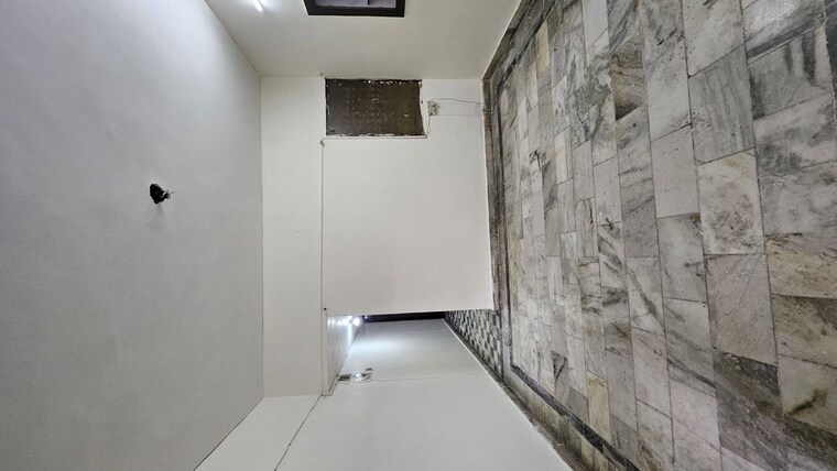 Living Room, dilshad colony 2 Bedroom 850 Sq.Ft. Apartment In Dilshad Colony Delhi 9937486