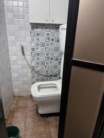 Bathroom in 2 BHK Apartment at Magnolia Enclave, Powai – for Rent