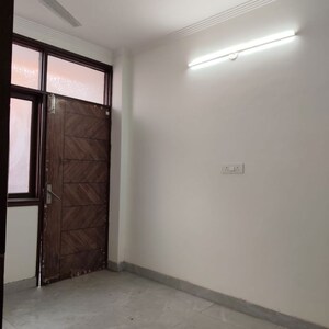 2 BHK Builder Floor For Rent in Govindpuri