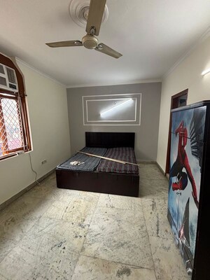 Bedroom in 2 BHK Builder Floor at Saket – for Rent