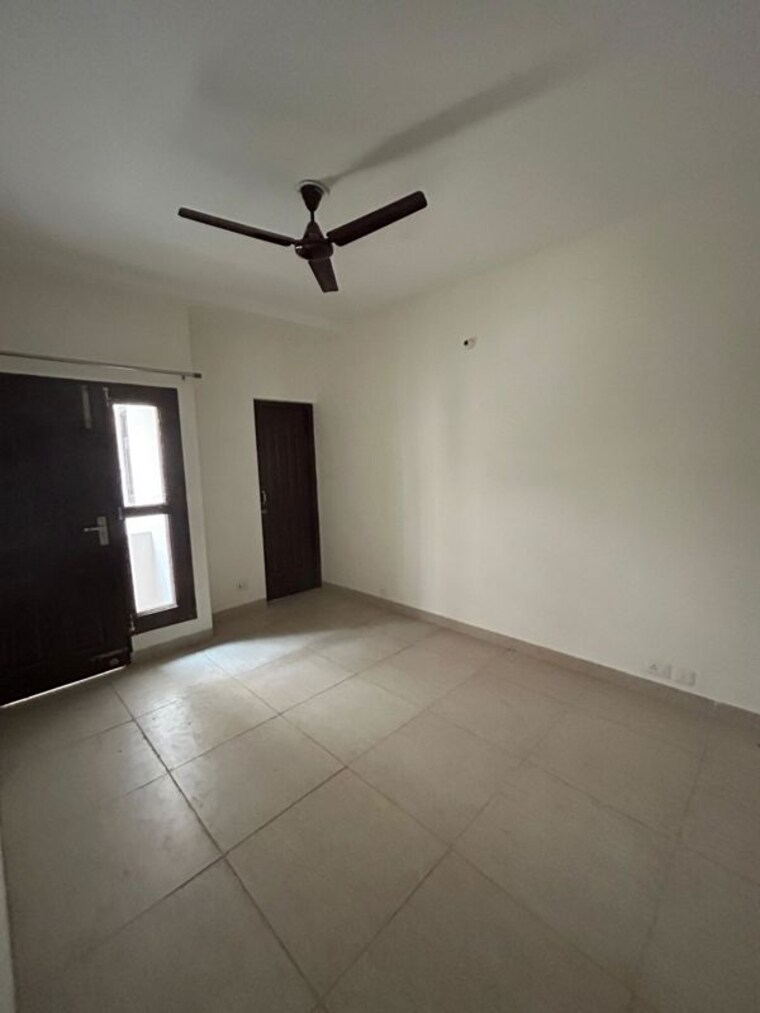 Room, wave-dream-homes 2 Bedroom 840 Sq.Ft. Apartment In Wave City Ghaziabad 9937546