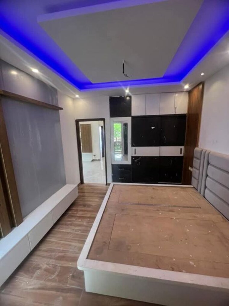  Parking, vasundhara sector 12 4 Bedroom 1980 Sq.Ft. Builder Floor In Vasundhara Sector 12 Ghaziabad 9937639