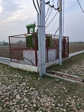   Plot at Gosainganj – for Sale