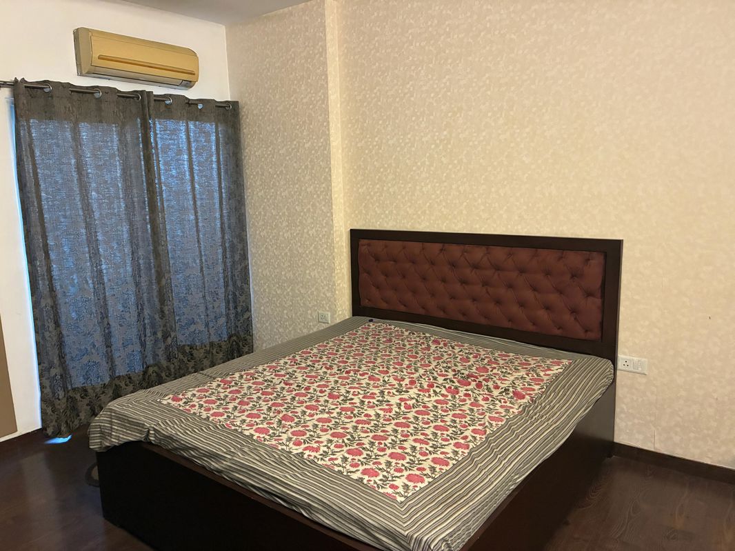 4 BHK + Pooja Room,Servant Room Apartment For Rent in ABA Ivy County