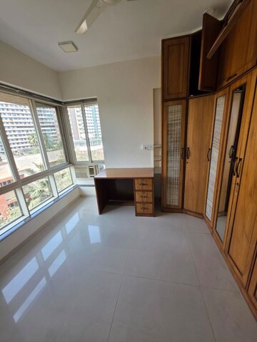 Bedroom in 2 BHK Apartment at Heritage Castle, Chembur – for Sale