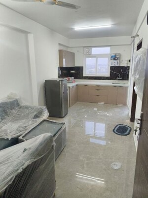 1 BHK Apartment For Rent in Vardhman Empire Estate, Mahapura